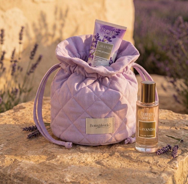 💜 Neceser acolchado lila