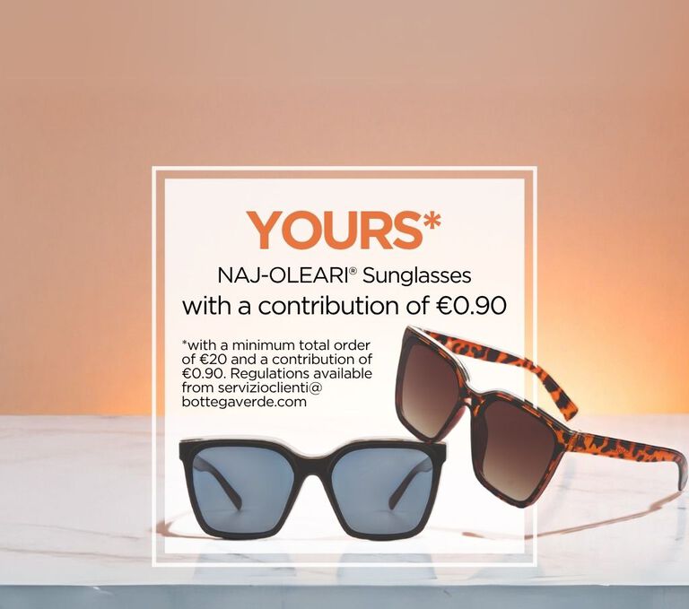 Two styles, one accessory, a great gift!