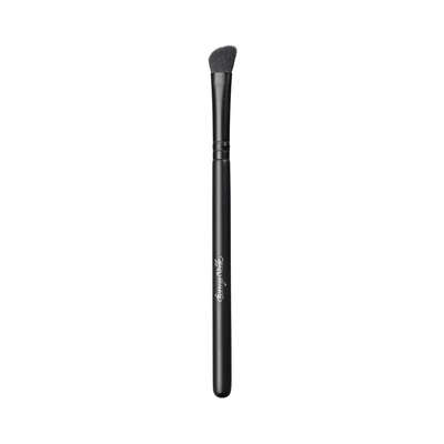 Slanted brush for eyeshadow