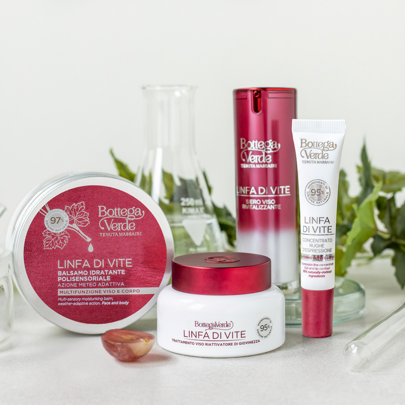 Linfa di Vite - Youth re-activator day and night face treatment - with Vine Sap and a Red Grape phytocomplex from Tenuta Massaini (50 ml) - all skin types