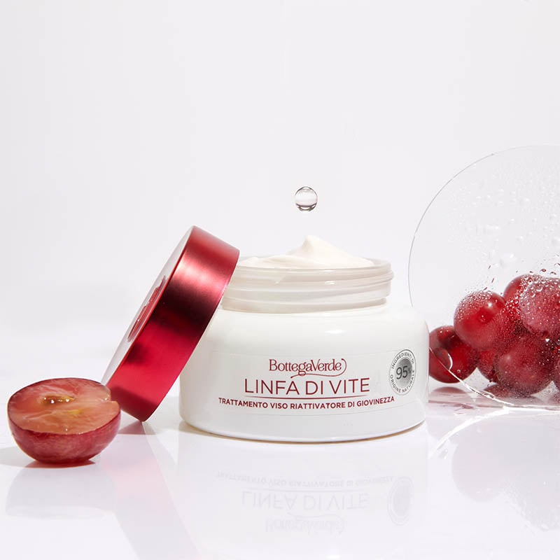 Linfa di Vite - Youth re-activator day and night face treatment - with Vine Sap and a Red Grape phytocomplex from Tenuta Massaini (50 ml) - all skin types